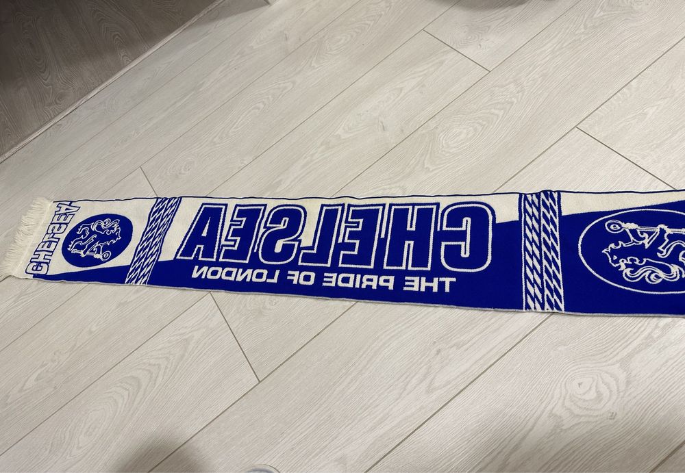 Шарф лондонського Челсі