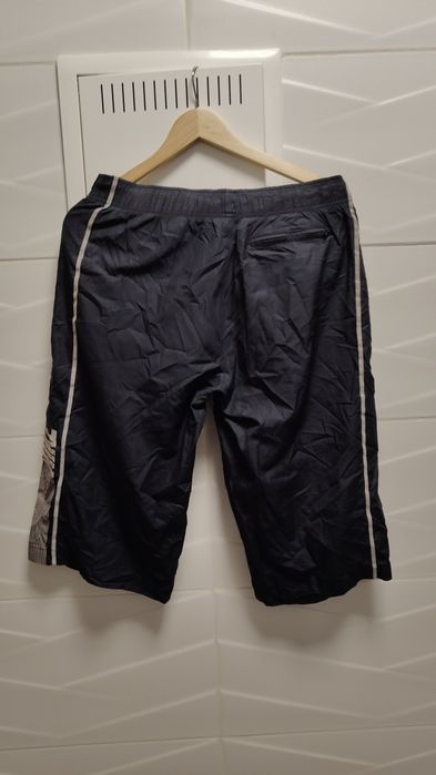 Spodenki Nike r. M granatowe bermudy