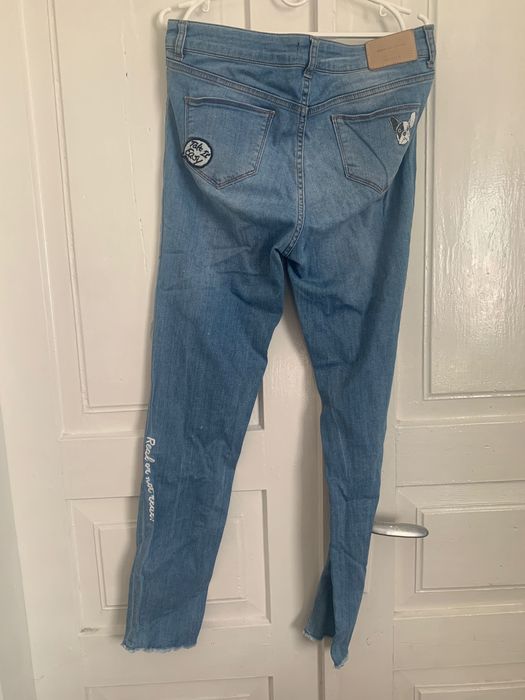 Spodnie jeansy Mohito