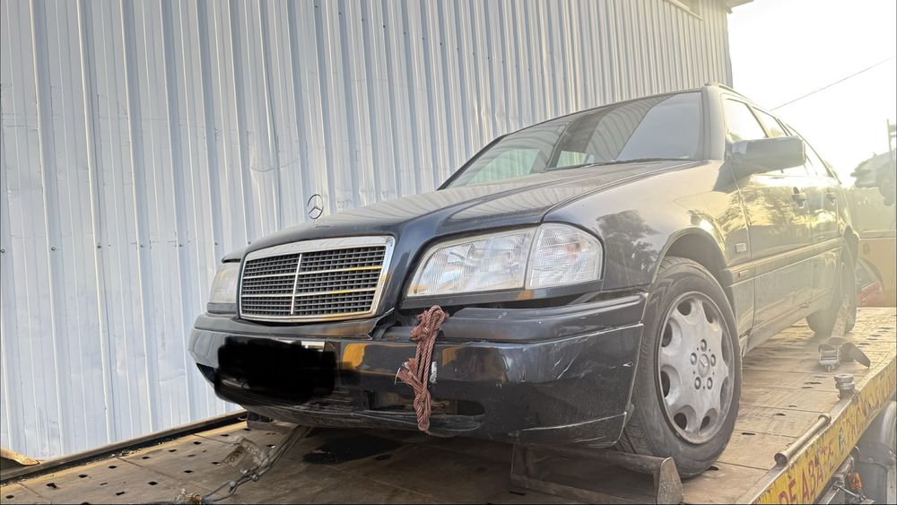 Mercedes W202 C250 Turbo Diesel – Viatura para Peças