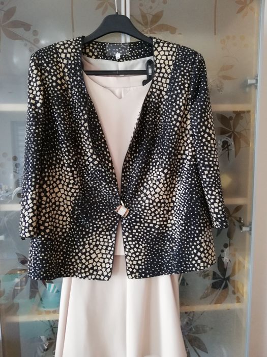 Elegancka garsonka, bluzka, spódnica, żakiet. Wesele, ślub, chrzciny