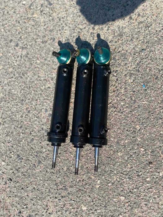 Циліндр силовий ГУР  газ ПАЗ 672