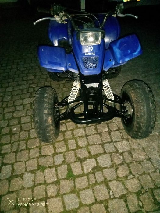 Moto 4 Yamaha YFS 200