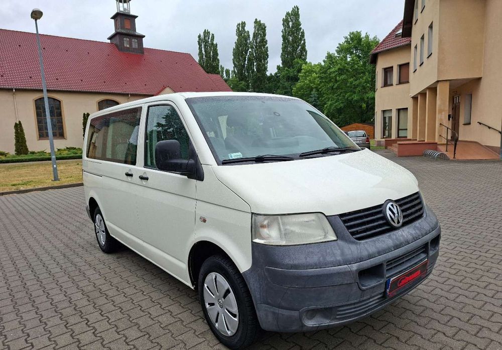 Volkswagen Transporter Zarejestrowany - ubezpieczony - 1,9 - 102 KM