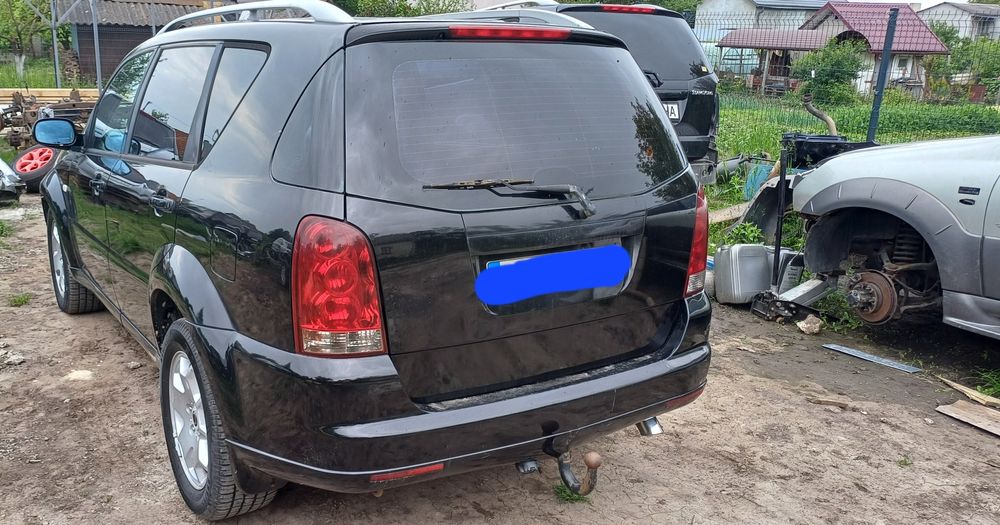 Розборка запчастини шрот SsangYong rexton санг йонг рекстон  1 ,2, W