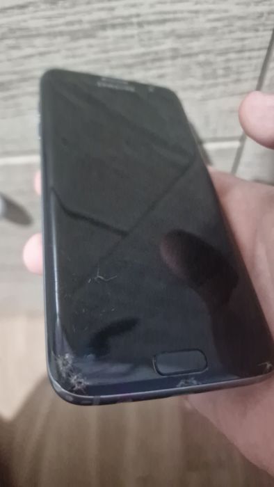 S7 edge com android 16