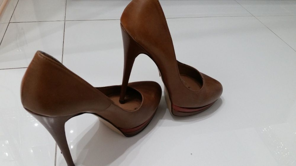 Buty szpilki Primamoda r.38