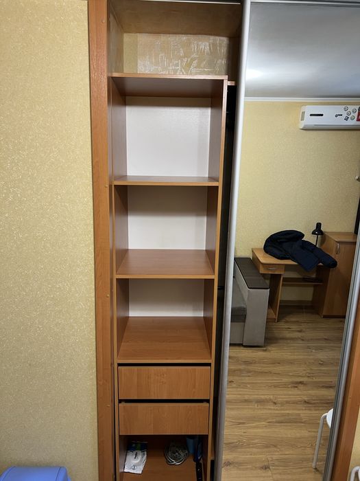 Продам кімнату, Малий ринок