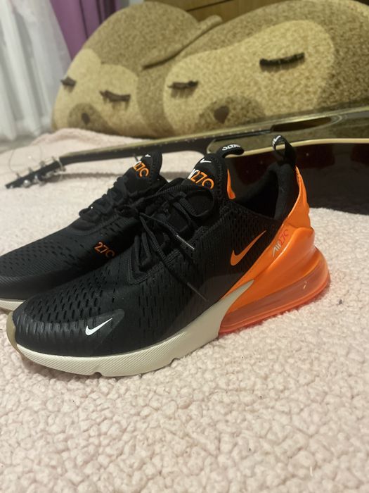 Кросівки Nike Air Max 270 Black/Orange. Розмір EUR 43