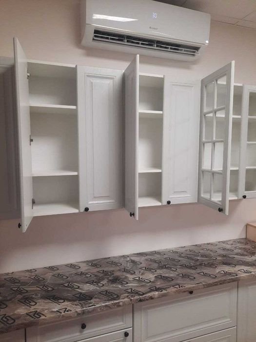 Набір кухонних меблів