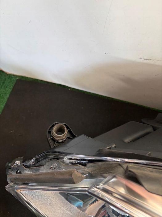 lampa lewa reflektor lewy mercedes w212 bi xenon + led skrętny hella e