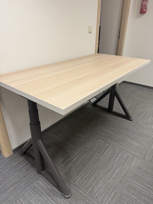Biurko elektryczne IKEA IDÅSEN