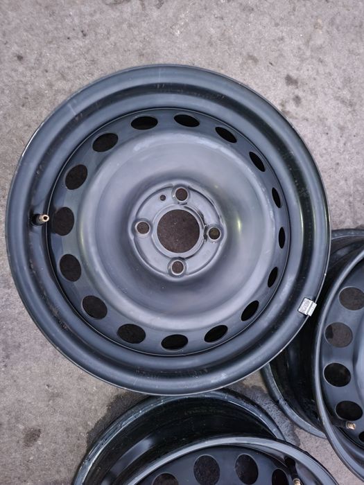 Felga 15 Renault Clio IV Clio V Dacia Dokker Sandero Lodgy 4x100 ET40