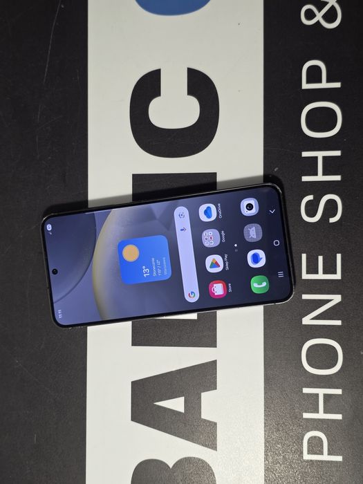 Sklep ladny Samsung Galaxy S24 8gb 128gb black