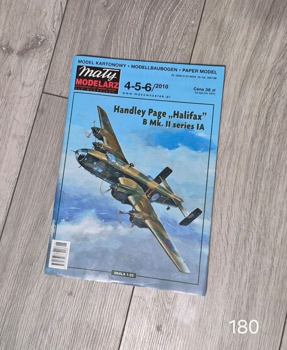 Halifax maly modelarz