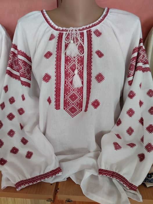 Вишиванки жіночі