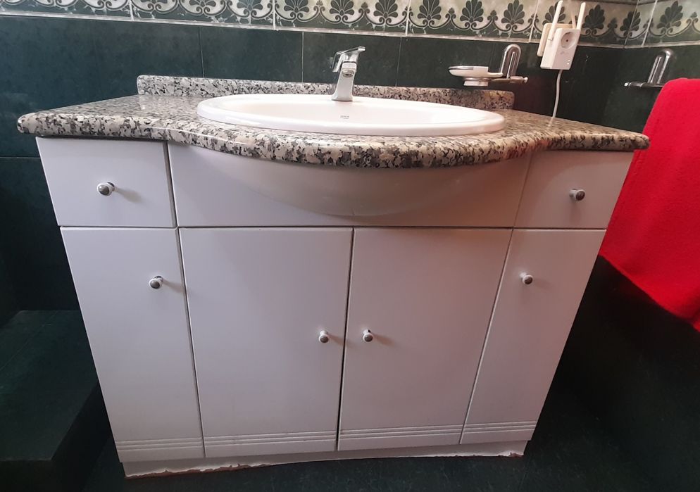 Móvel de Casa De Banho