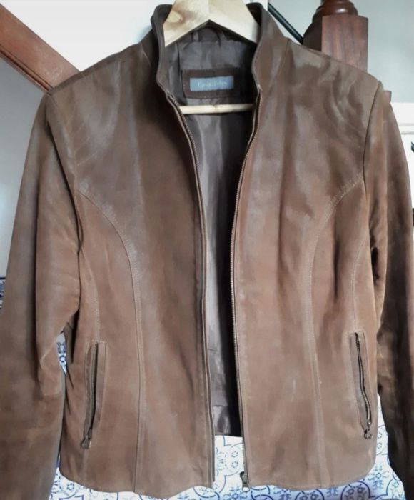 Blusão castanho - pele verdadeira