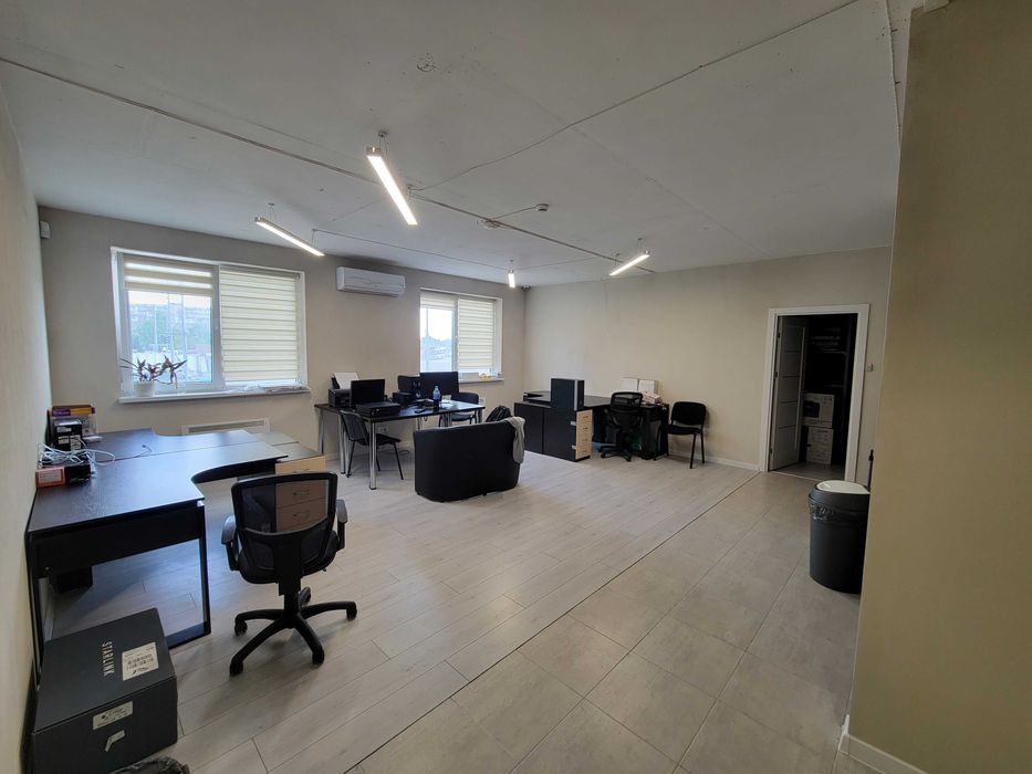 Оренда офіса з меблями, Харківська, Лебединий ЖК, Ревуцького, Без%