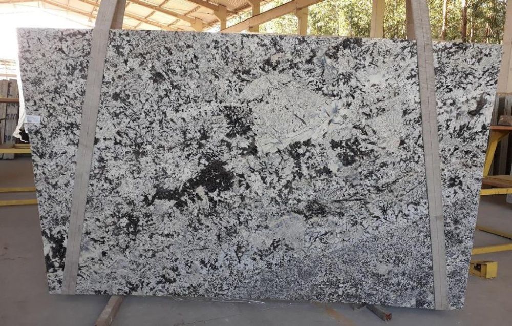 Parapety granitowe szare - wewnętrzne zewnętrzne  - producent