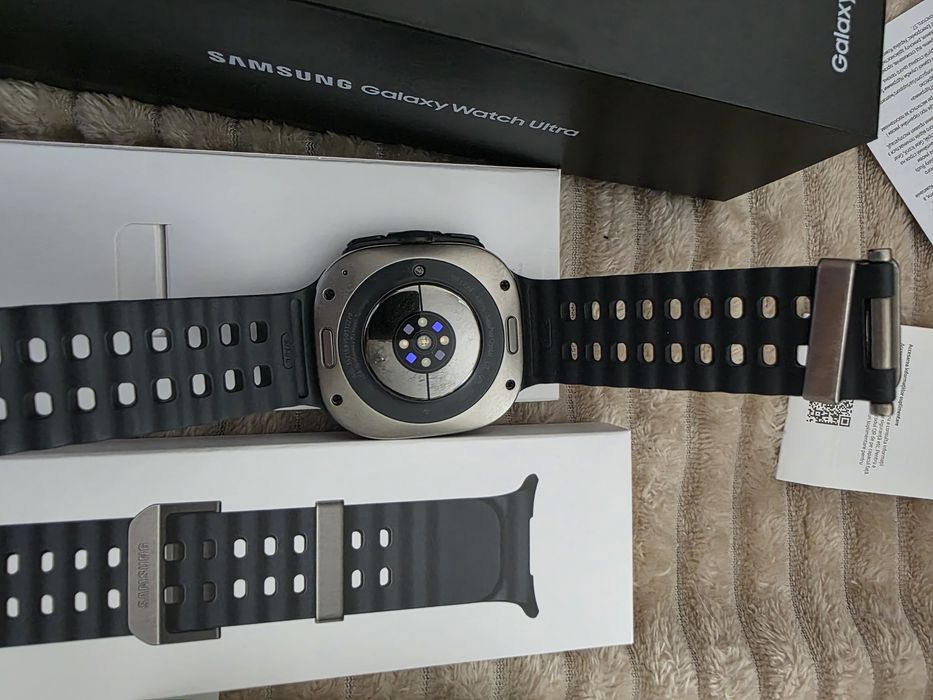 Смарт часы Samsung Watch Ultra 2025