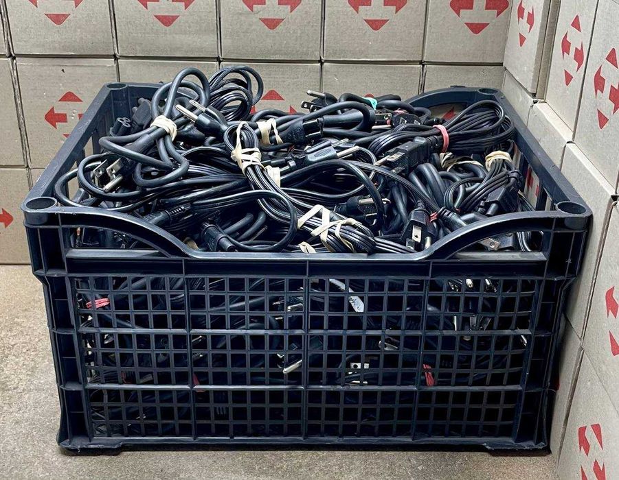 Оригінальний кабель живлення 220V C5 C7 C13 для ноутбука  | Опт