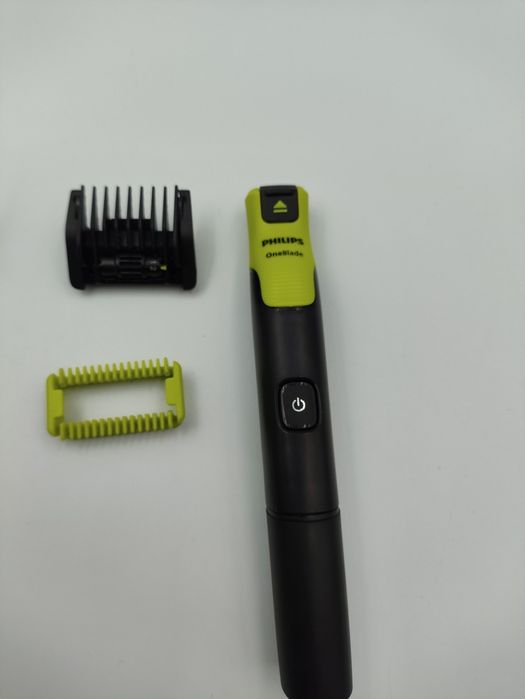 Philips OneBlade 360 QP4631 trymer golarka wodoszczelny uszkodzony