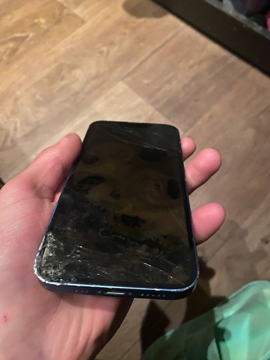 Iphone 13 на запчасти