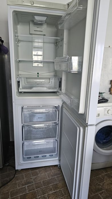 Frigorífico combinado No Frost c/garantia