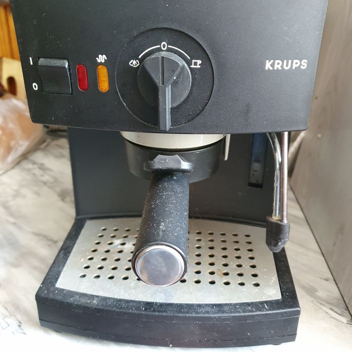 Продам кавомашину крупс ріжкову