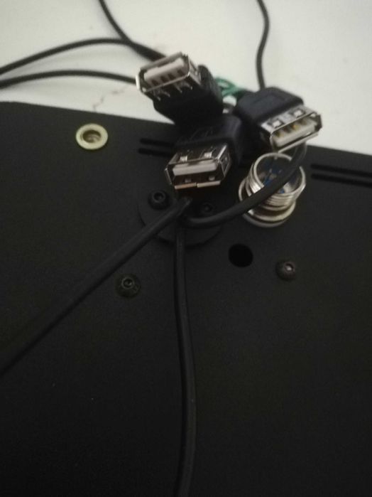 Пк Raspberry Pi 4 Model B. дисплей в корпусе.