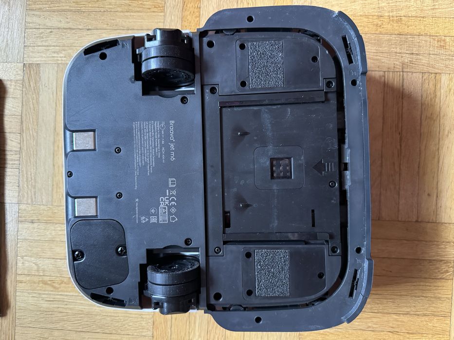 iRobot brava jest m6