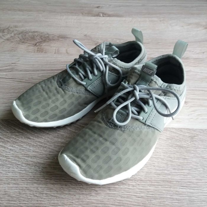 damskie buty sportowe Nike