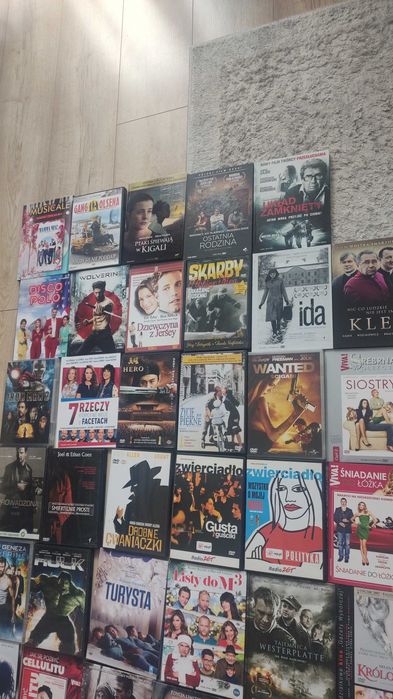 Blu-ray Samsung plus 45 filmów na DVD