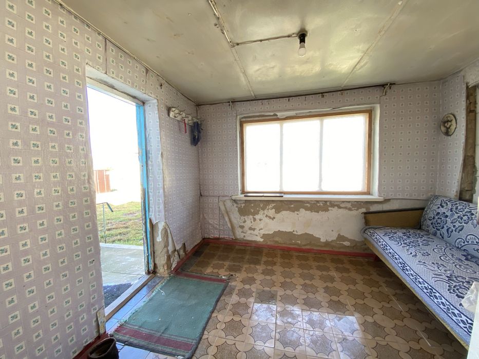 Продаж будинку с. Озерна, центр