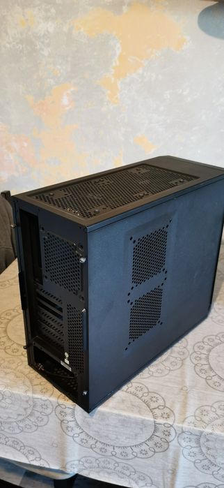 Obudowa corsair z wentylatorami
