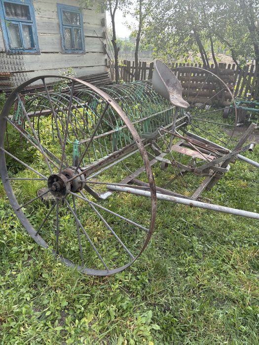 Продам кінну грабалку
