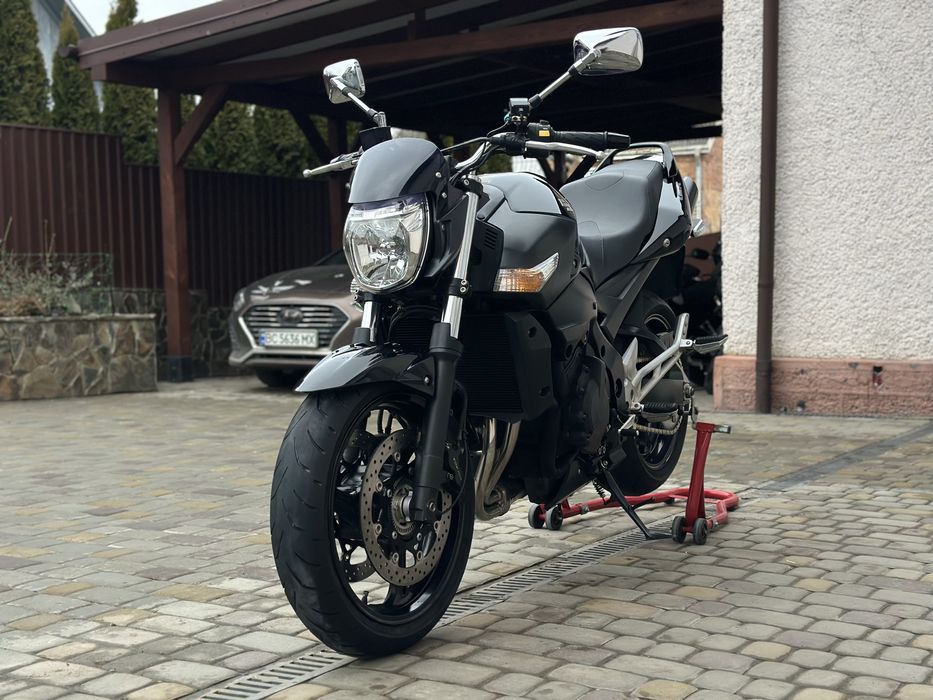 Suzuki gsr 400 з Японії