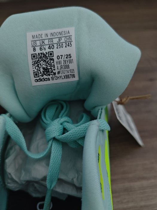 Кросівки adidas ,оригінал,38 розмір