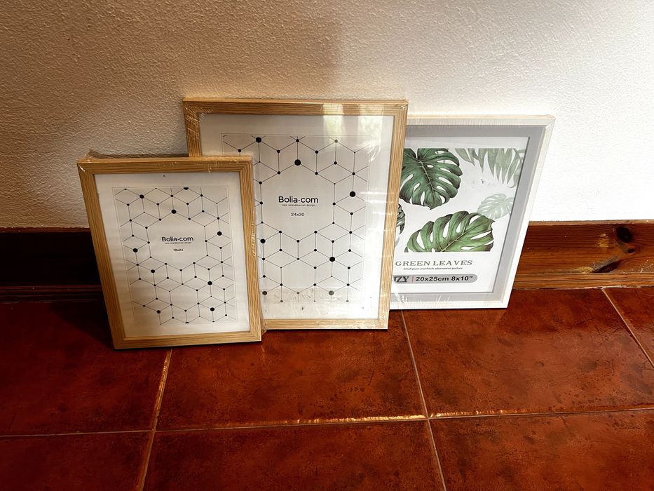 Quadros Bolia e outro