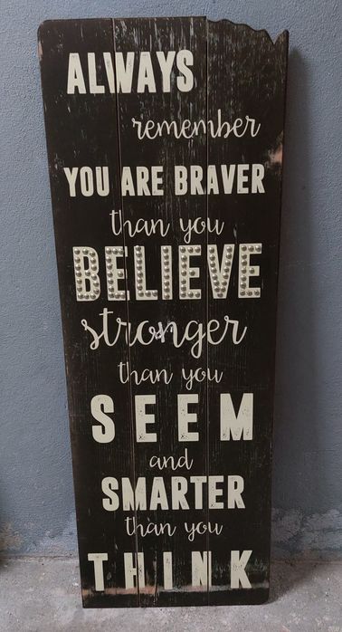 Grande placa decorativa com frase