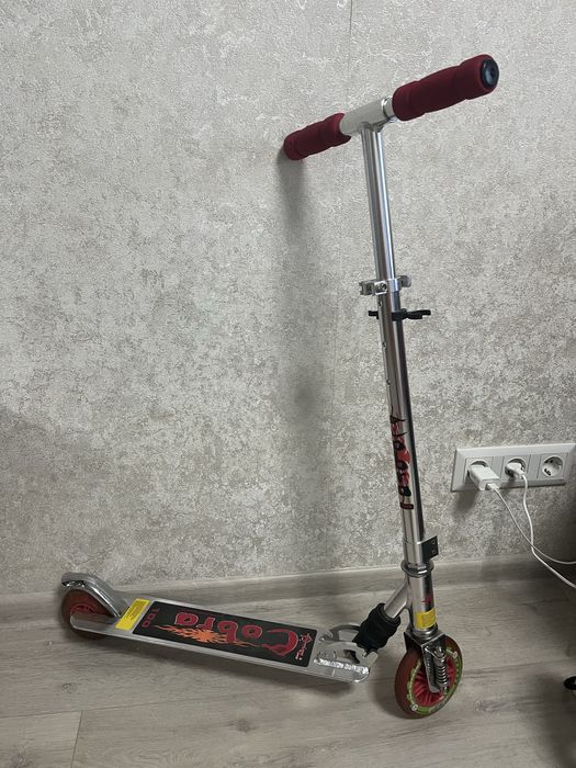 Самокат трюковий cobra 100