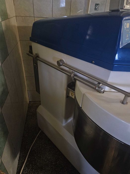 zaokrąglarko  wydłużarka    do  chleba, sztangli , bagietek , EBERHARD