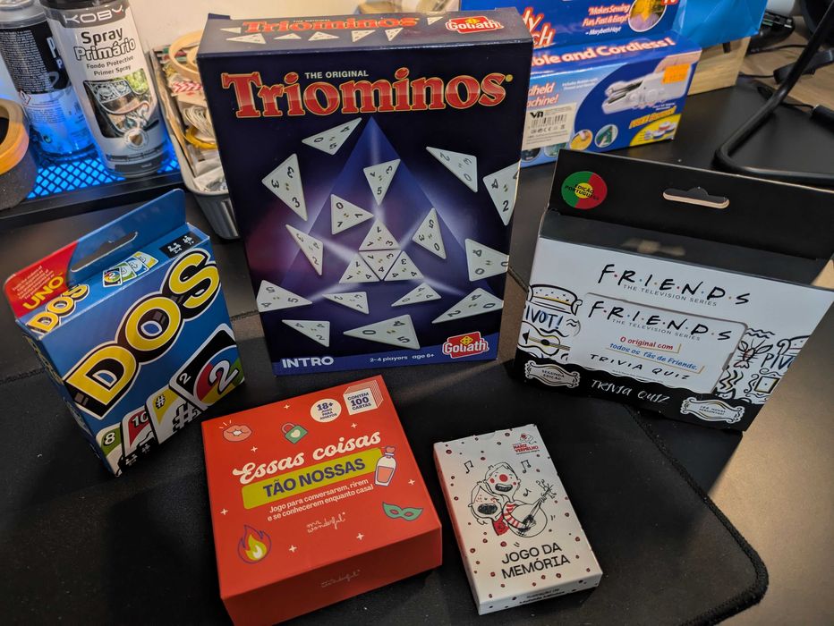 Kit de Jogos - Dos, Triominos, Friends e +