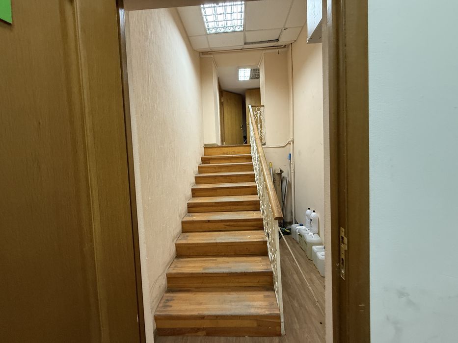 Чикаленка 25 Оренда фасадного приміщення 300м2 БЕЗ КОМІСІЇ