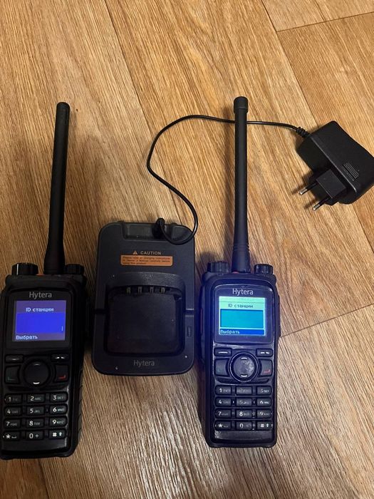 Радіостанція Hytera PD785G