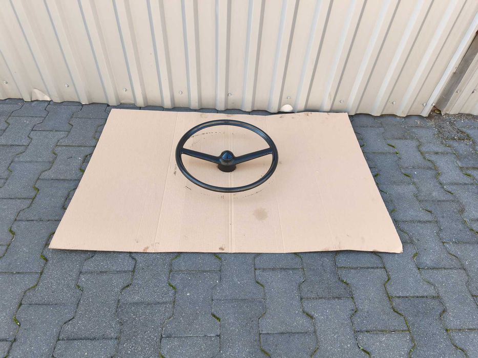 Kierownica Ursus C-330 C-360 355 C-385,902, 380 904,912,914,1014 1012 Zetor 4011 8011 8111 8045 8145 Ciągnik 1212 1224 Traktor Rolniczy Zts Kierownicę