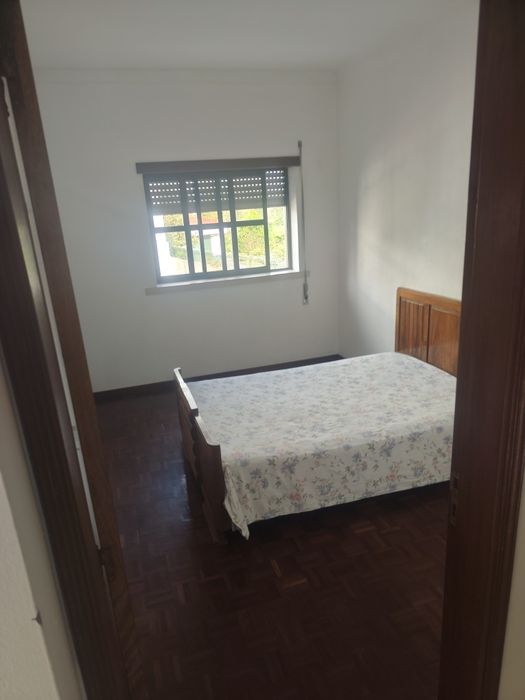 Arrenda-se apartamento em Avelar