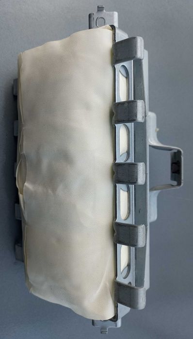 Airbag подушка безопасности ремень nissan leaf 11-23
