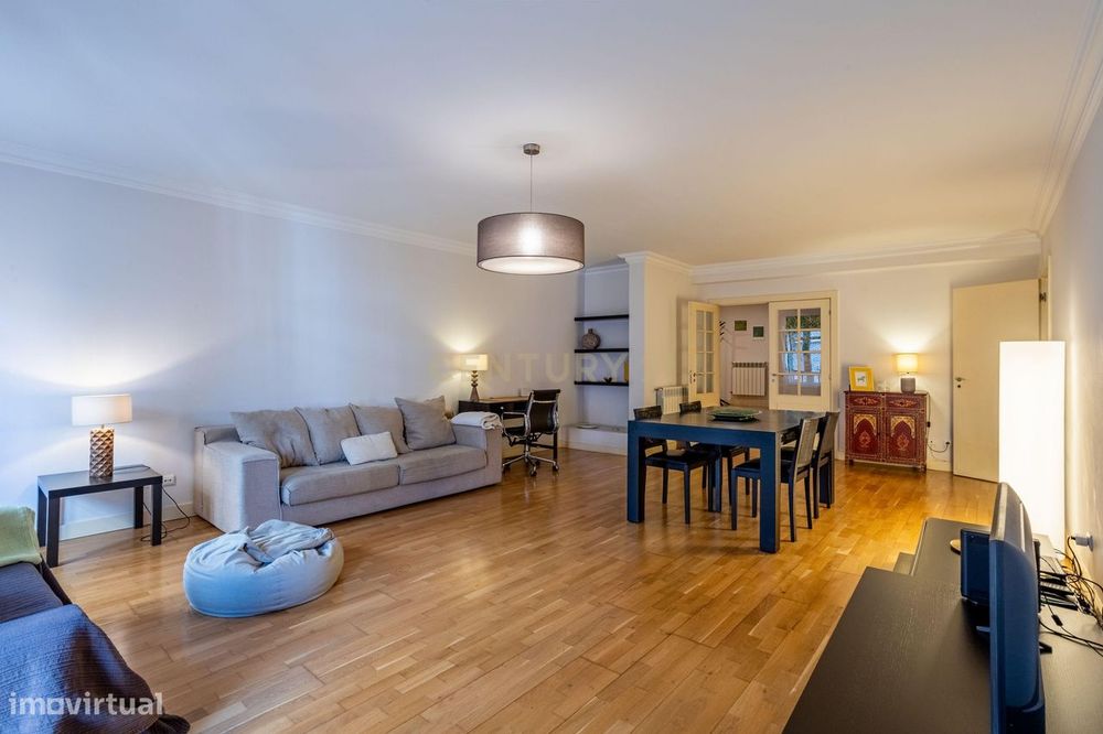 Rented Furnished 2-Bedroom Apartment – Lisbon City Center